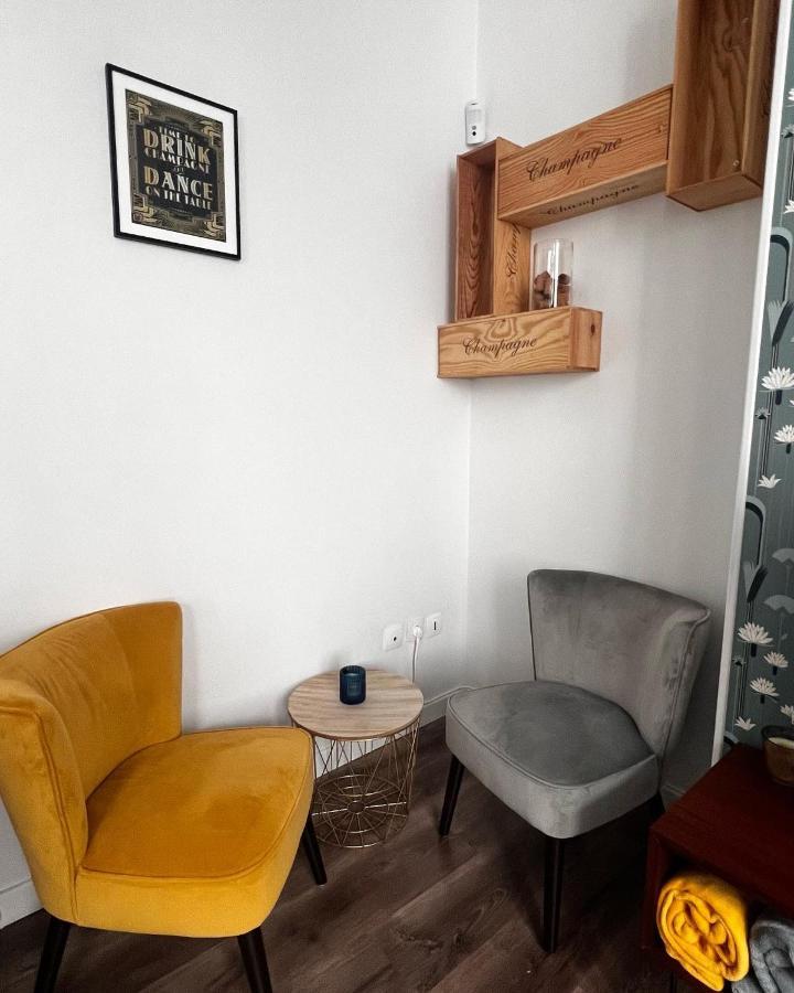 Epernay, appartement champagne et art déco Exterior foto
